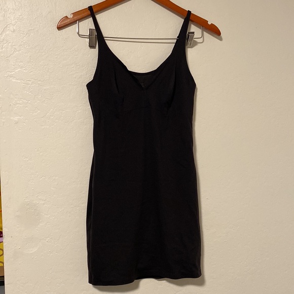 DKNY Fusion Plunging Shaper Slip Black Shapewear Small - Picture 5 of 7